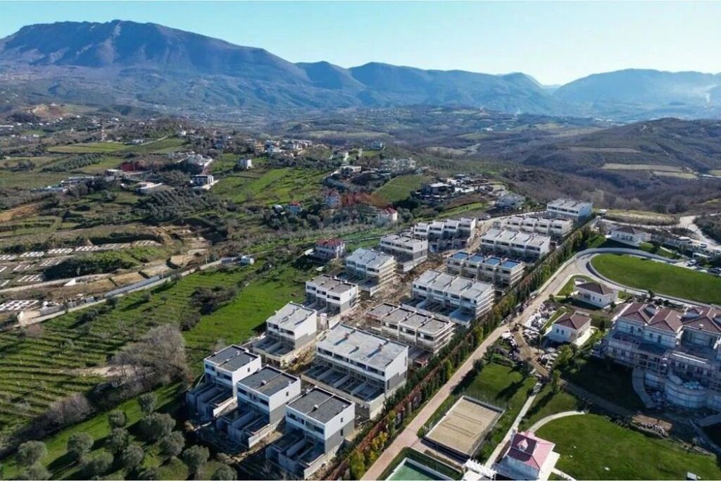 Villa - For Sale - Lundër, Tirana(ID: 530581010-63)