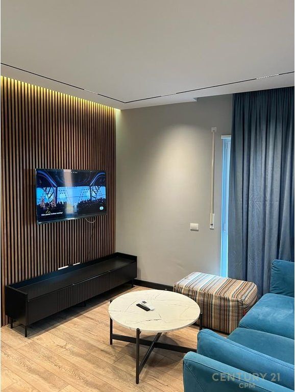 Appartamento 2+1+posto auto vicino al centro, Via Barrikadave! 1.300 € /Mese Sup. Totale 75m2