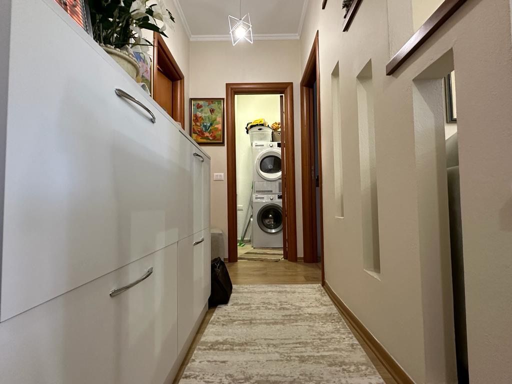 Qera Apartament 1+1+parkim