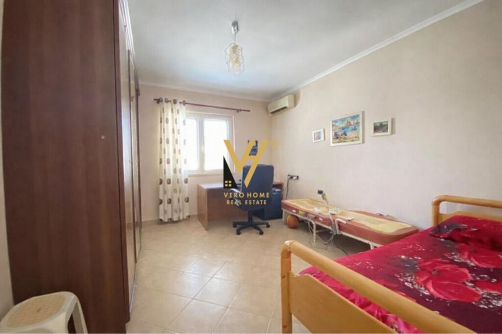 APARTMENT 2+1+BLK FOR RENT AT THE ARTIFICIAL LAKE 80,000 LEKE