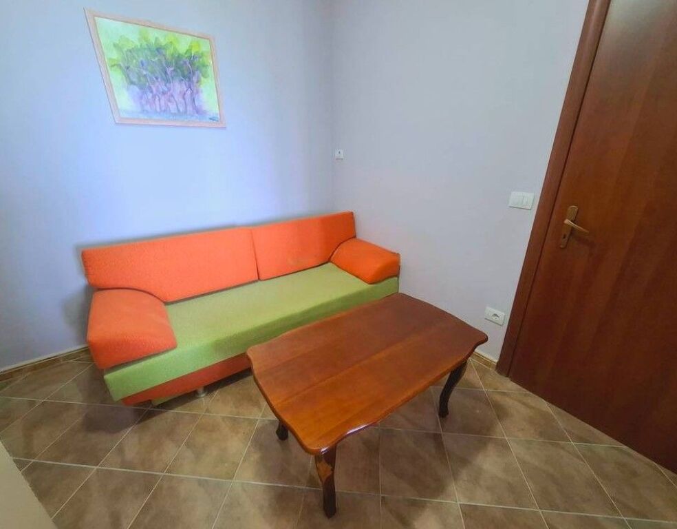 Shitet apartament 2+1 tek Mali i Robit Durres!