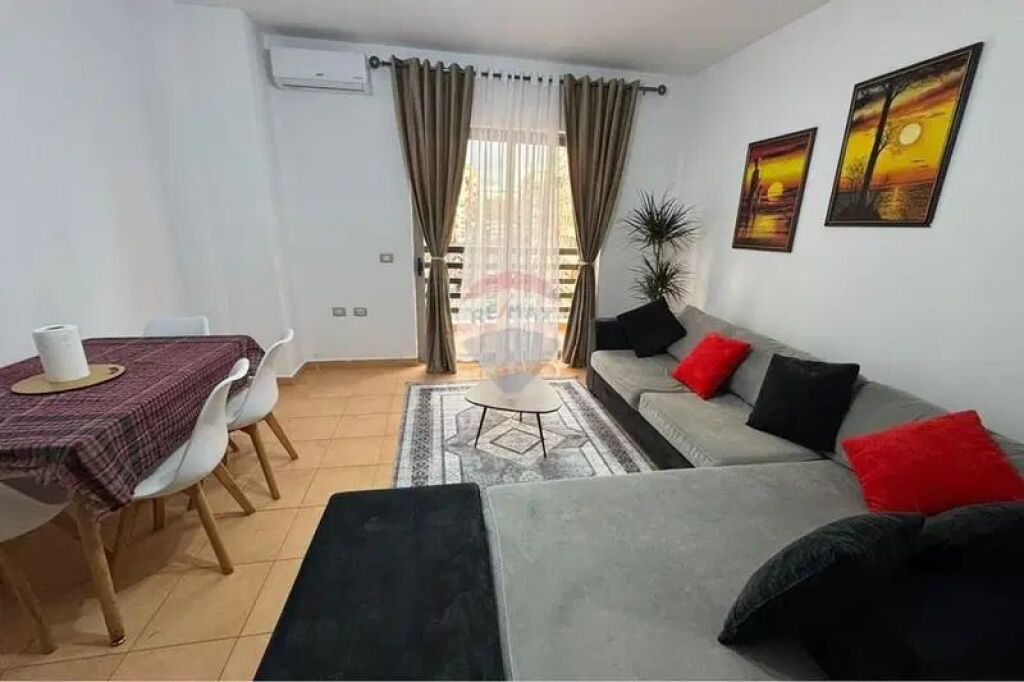 Appartamento In Affitto 1+1 A Vila L, Astir