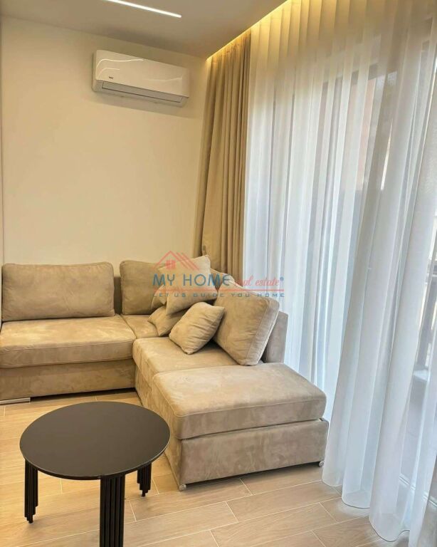 Apartament 1+1 me qera Rruga Myslym Shyri Tirane