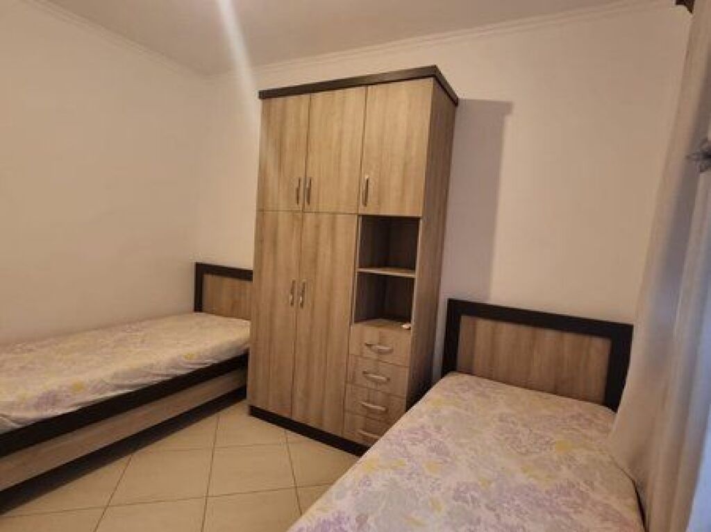 Qera, Apartament 2+1, Vasil Shanto, Tirane.