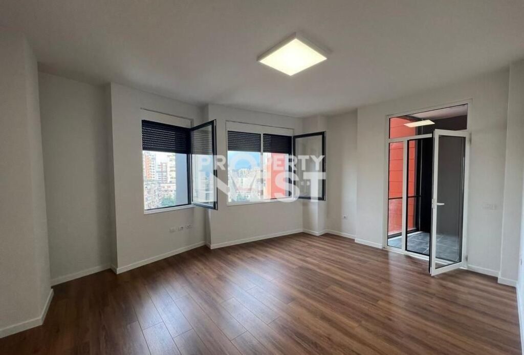 Affittasi appartamento 1+1 presso Residenza Mangalem 21, Tirana