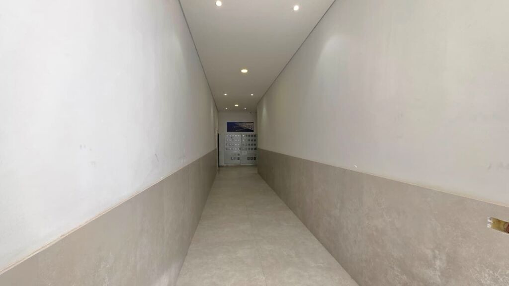 Apartament ne shitje 1+1 prane bar Urban