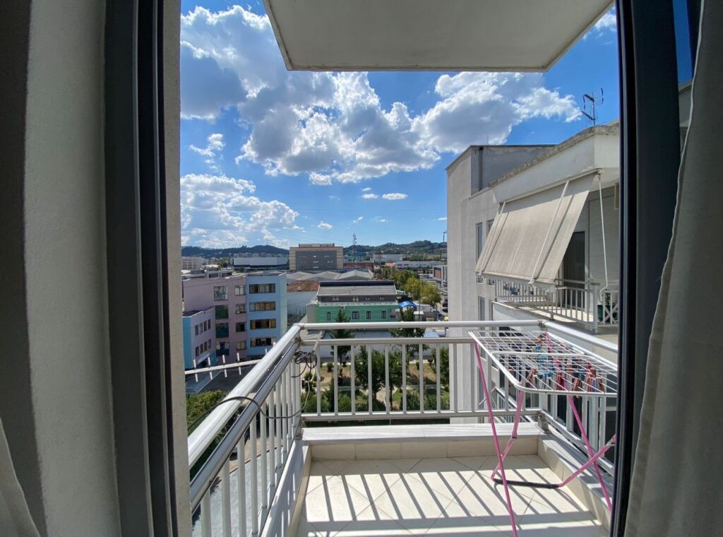 APARTAMENT 1+1 ME QIRA NE Autostrade Tirane -Durres