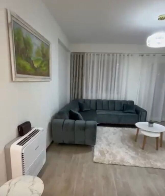Apartament 2+1+2 tek Liqeni i Thate!