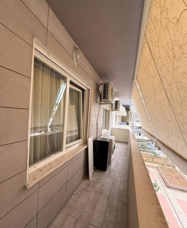 VENDIAMO APPARTAMENTO 2+1 VICINO A KIKA 2 COMUNE DI PARIGI!