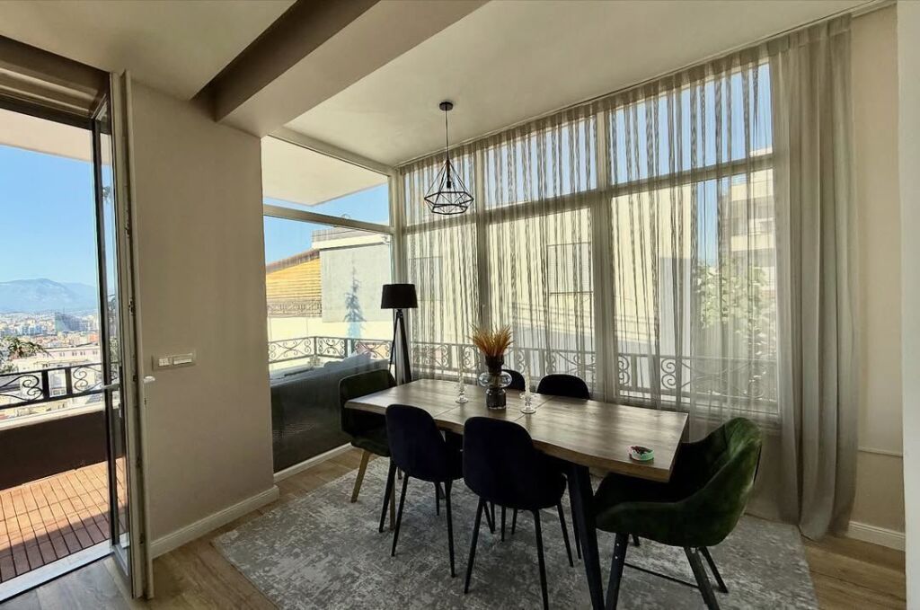 Vendesi in vendita Appartamento 2+1 di lusso📍Giardino Botanico