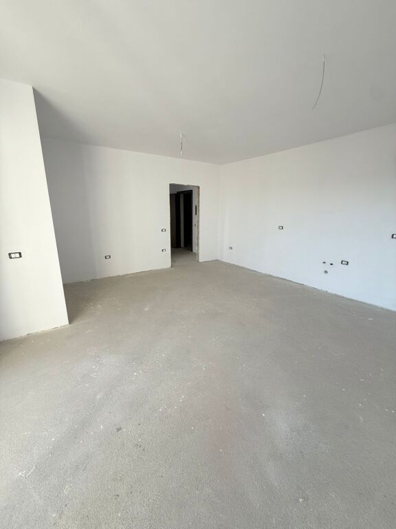 🏢 Apartament 2+1+2 për Shitje – Residenca Platinium 1, Paskuqan