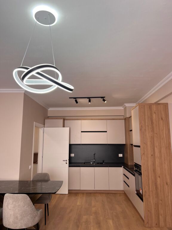 Appartamento 1+1 + parcheggio in affitto ad Astir presso la Residenza Urban Gate!