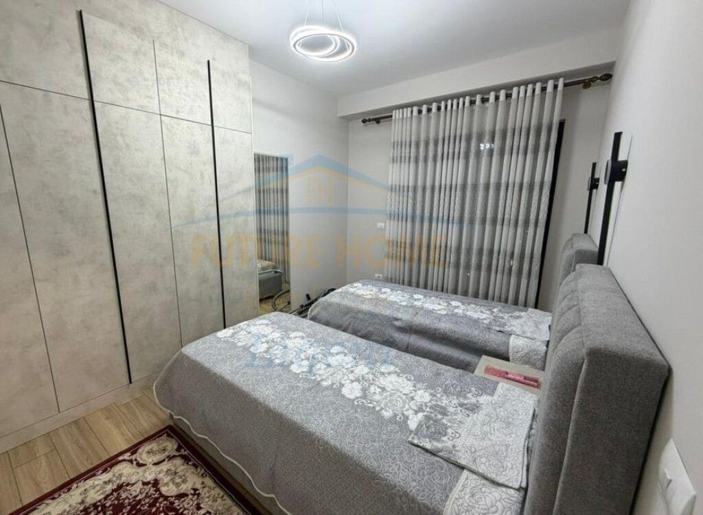 Affitto, Appartamento 3+1+Posto Auto, Via Kavaja, Garden Building, Tirana