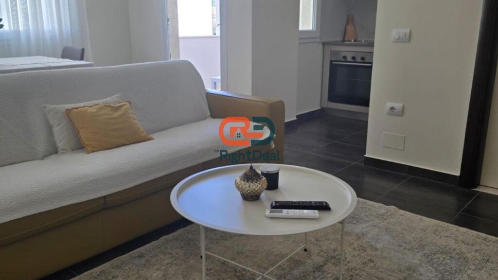 In Baia di Lalezi, Appartamento 1+1 Arredato in Vendita!!