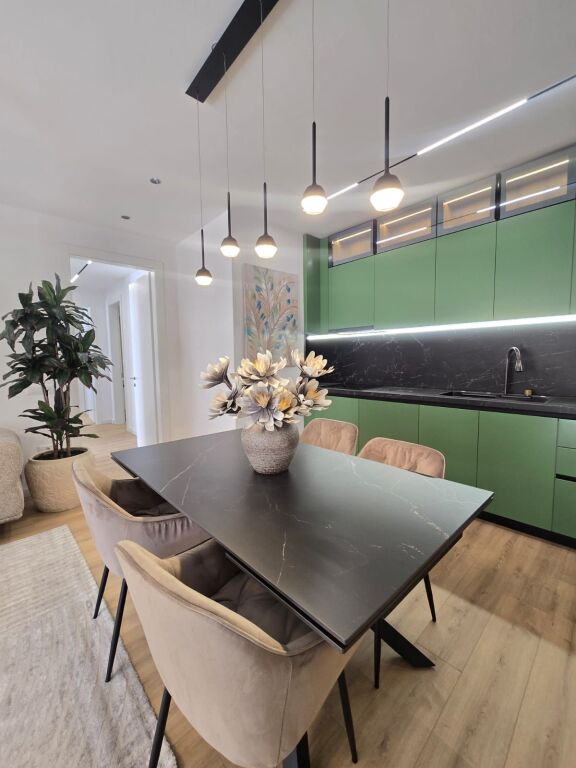 Jepet me qera apartament 2+1 ne Delijorgj