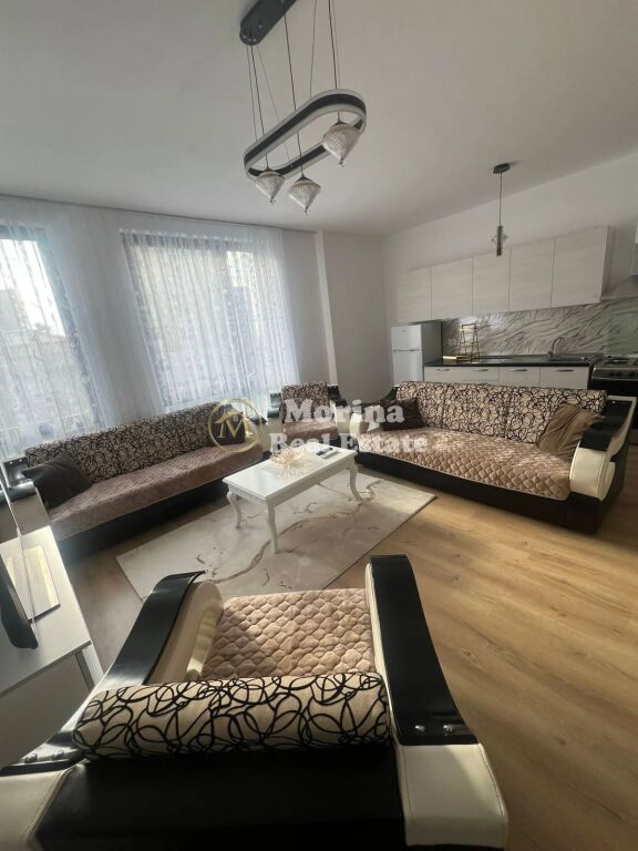 Affitto | Appartamento 2 + 1 | Nuovo Viale | 700 €/mese