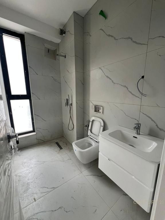 APARTAMENT 2+1+2 PER SHITJE TEK BULEVARDI I RI!