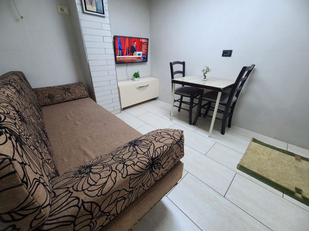 Apartamemint 1+1 per qira 5 Maji !