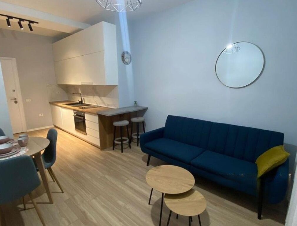Japim me qira apartament 1+1,tek Kompleksi ”Magnet”!