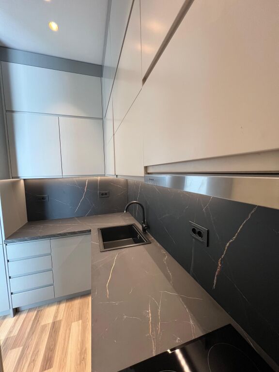 Super apartment  parking space for rent at Elbasan Street!
