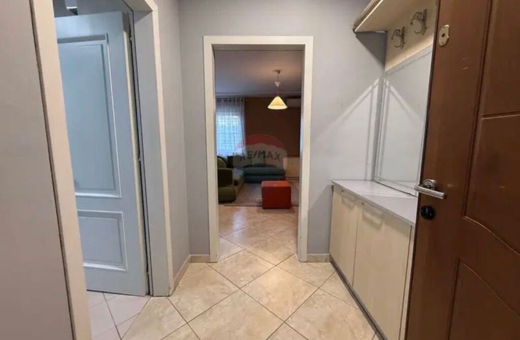 Appartamento - In Vendita - Complesso Colombo, Tirana