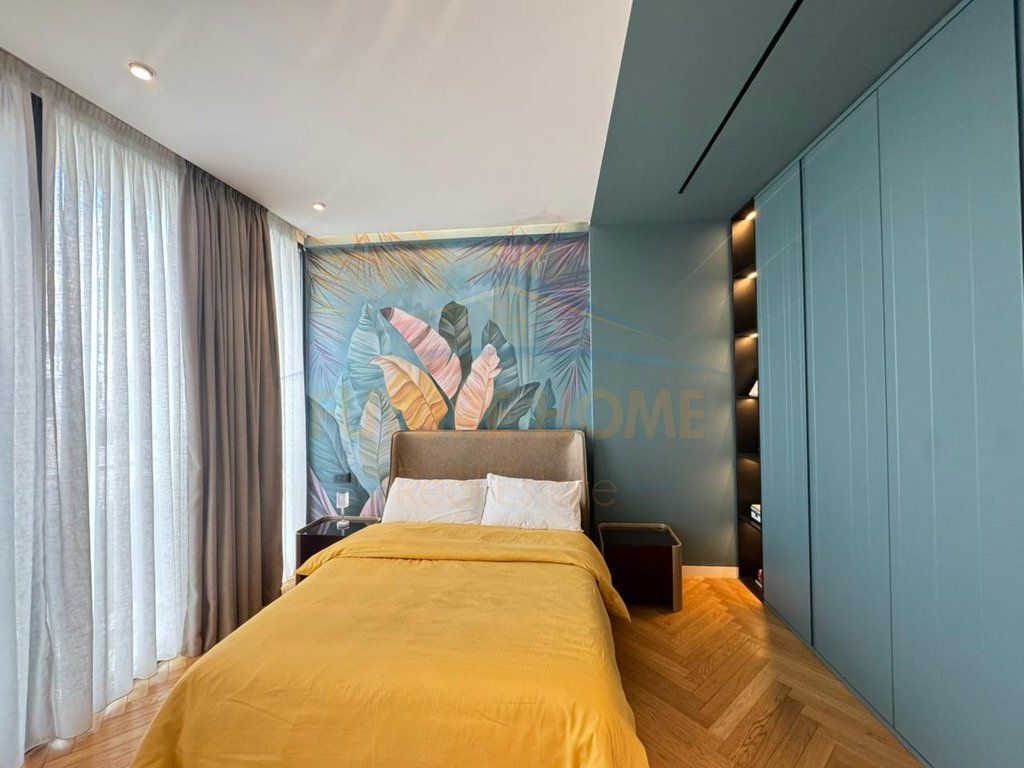 Shitet, Vilë e Bashkangjitur, "San Pietro Residence", Gjiri I Lalëzit