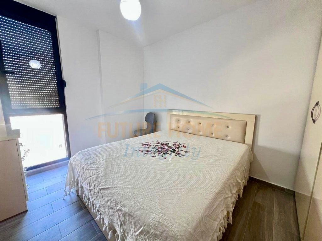 Rent,3+1 5 May street