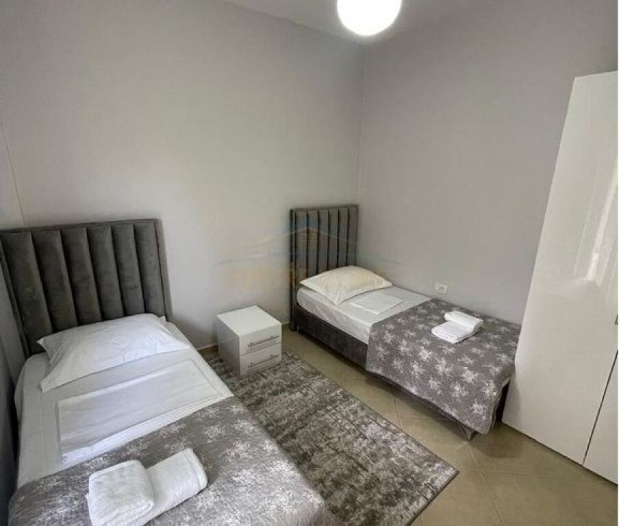 Shitet, Apartament 2+1, Gjiri i Lalzit, Lura 2