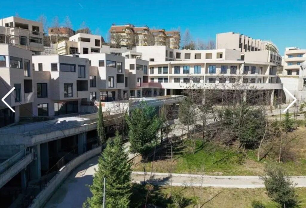 In vendita, Villa, Swan Residence Lago di Farka, Tirana.