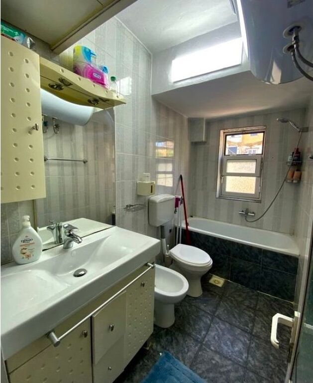 📍 Jepet me Qera 2+1 te "Myslym Shyri" – Zemra e Tiranës! 🏙️