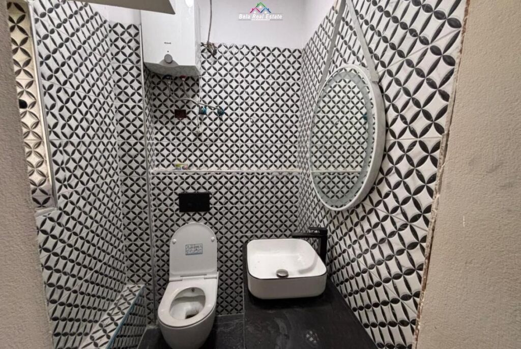 Locale in Affitto a Vasil Shanto (ID BL2179) Tirana