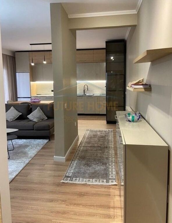 Affitto Appartamento 1+1, Galleria, Via Barricate