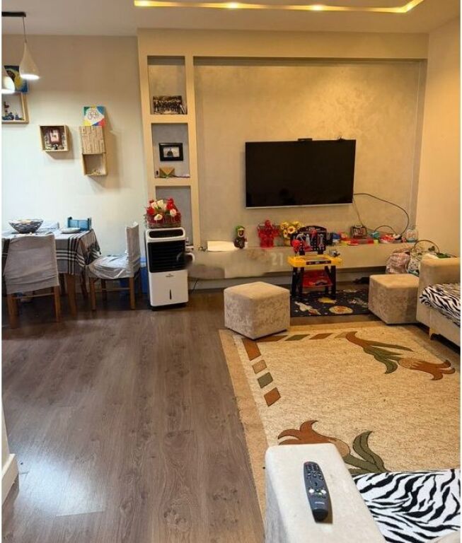 Shesim apartament 2 +1,Bulevardi i Ri-Kashar!