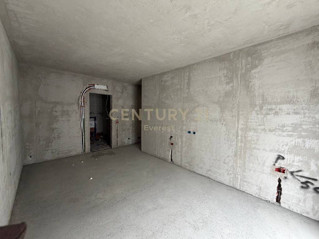 PORCELAN, SHESIM APARTAMENT 2+1+2 172,000 € Sip. Totale  108m2