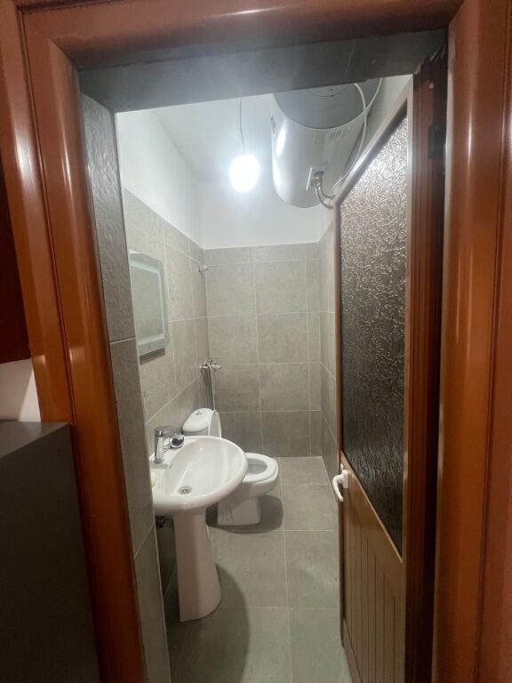 Affittasi appartamento 1+1 arredato vicino all'Ospedale Americano 2