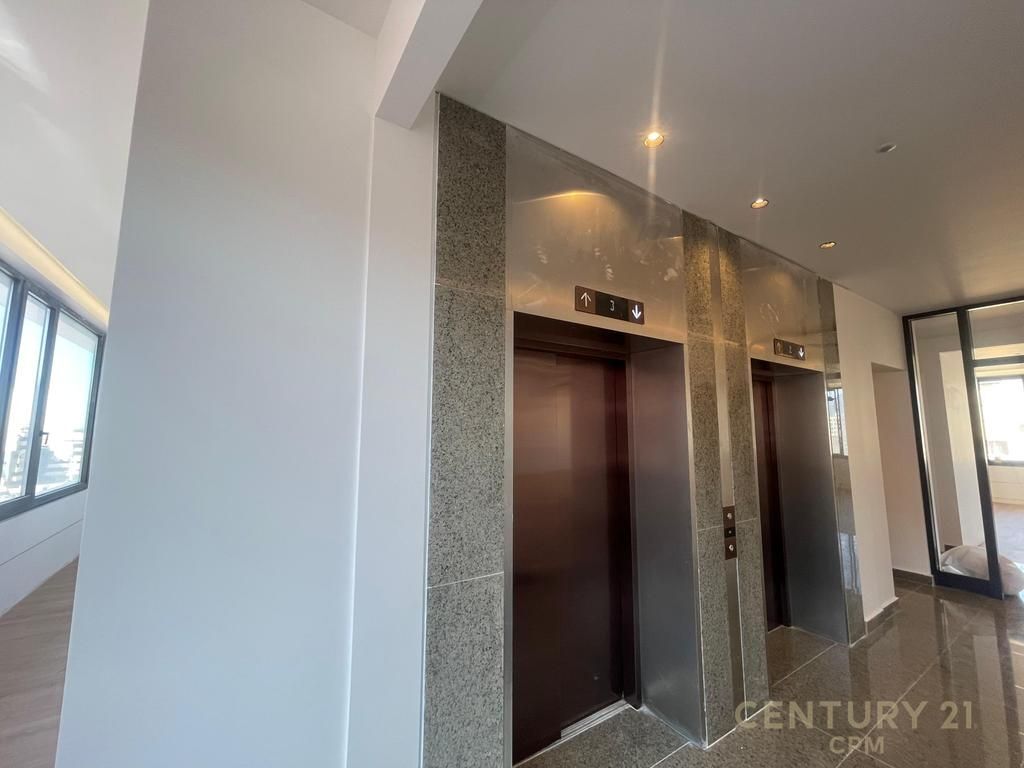 JEPET ZYRA ME QIRA TEK KOMPLEKSI DELIJORGJI!! 11,530 € /Muaj