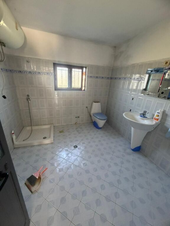 Shitet, Shtepi Private 1-Kateshe, Fllake, Durres!