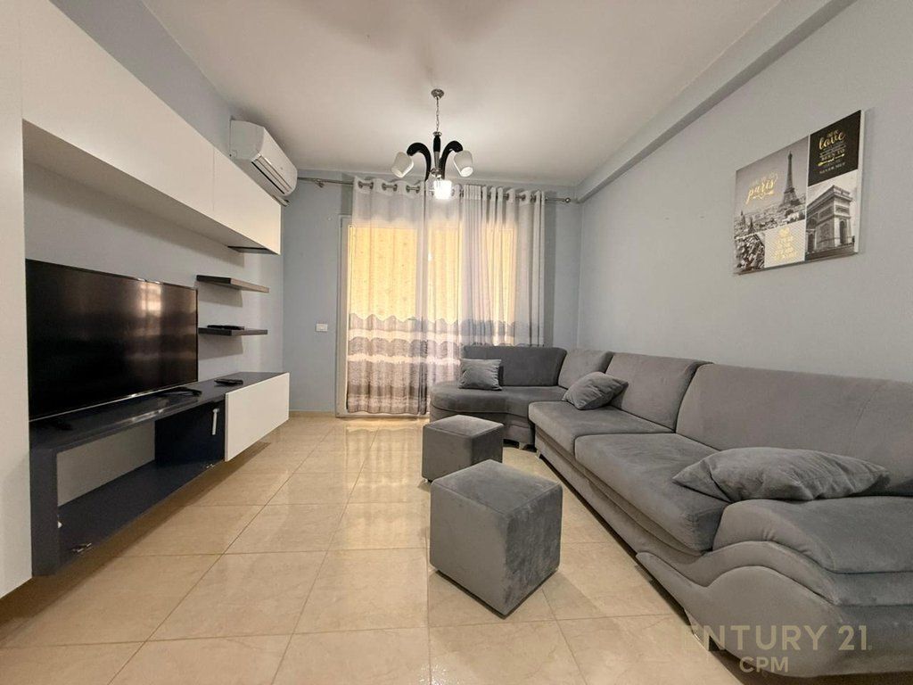 SHESIM APARTAMENT 2+1 PRANE KIKA 2 KOMUNA E PARISIT! 285,000 € Sip. Totale  103m2