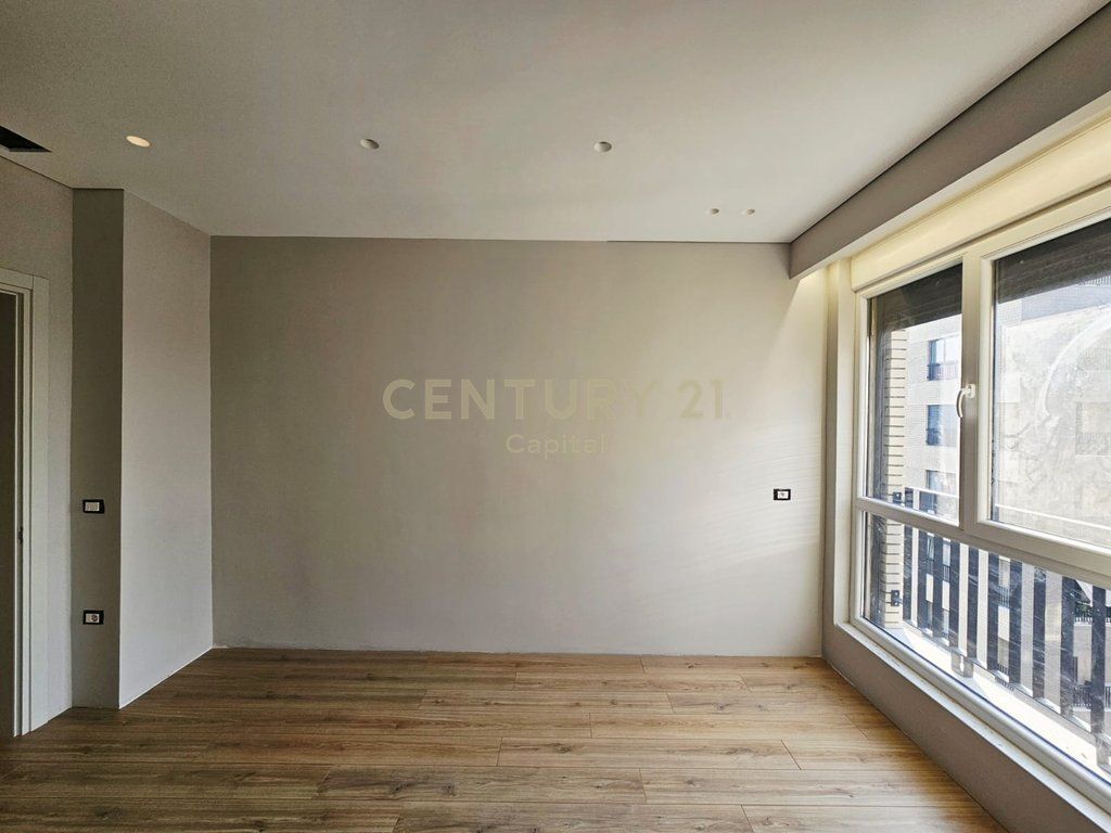 Appartamento 2+1 + Posto Auto in vendita a Grand Park Residence, Ex Campo di Aviazione 215.000 € Sup. Totale 101m2