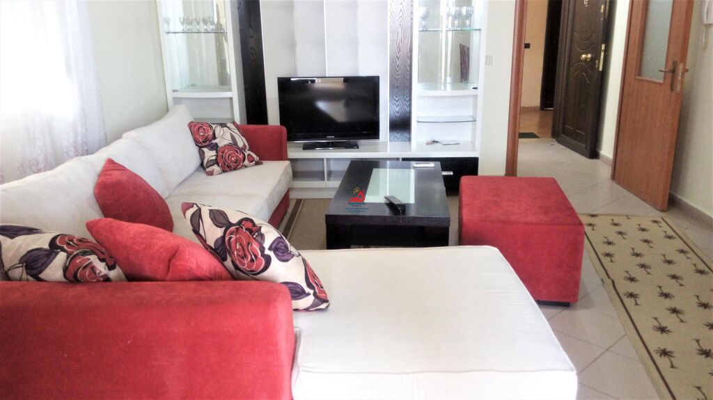 Apartment 1+1 for rent on Durres Street near the Embassy Block (ID 4211047)