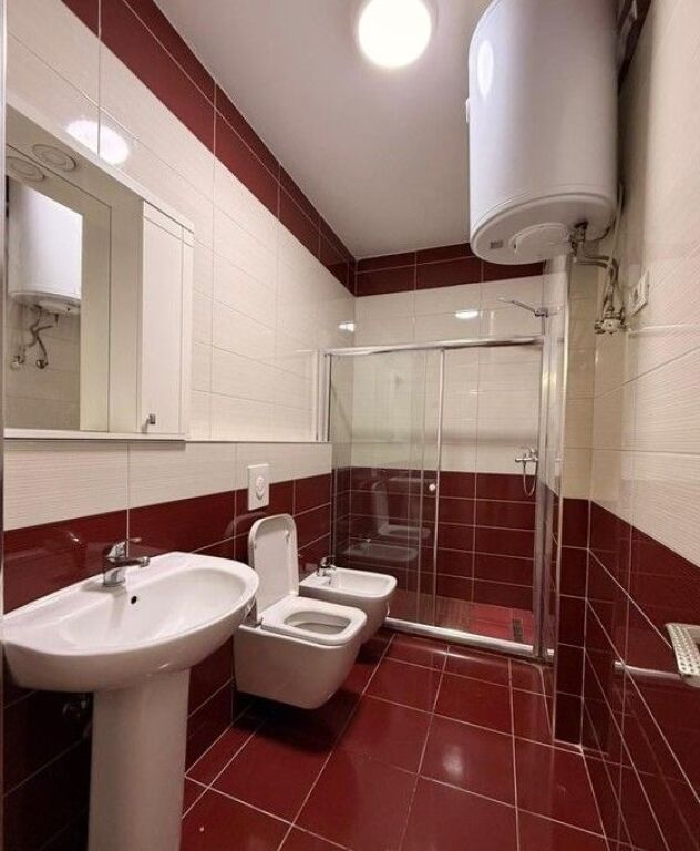 VENDIAMO APPARTAMENTO 2+1 VICINO A KIKA 2 COMUNE DI PARIGI!