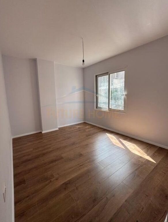 Shitet, Apartament 2+1+2, Rruga e Dajtit, Fresk