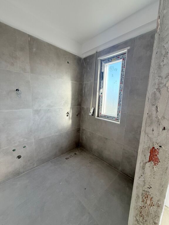 🏢 Apartament 2+1+2 për Shitje – Residenca Platinium 1, Paskuqan