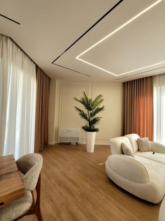 Vile me qira te Liqeni i Thate