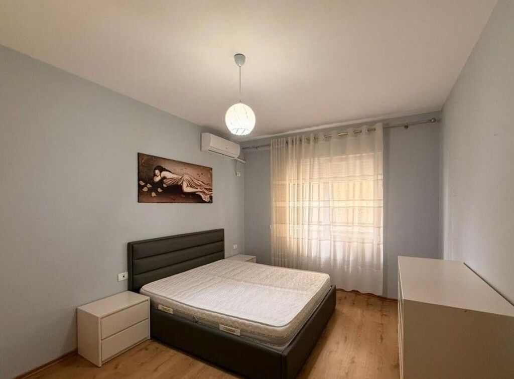 VENDIAMO APPARTAMENTO 2+1 VICINO A KIKA 2 COMUNE DI PARIGI!