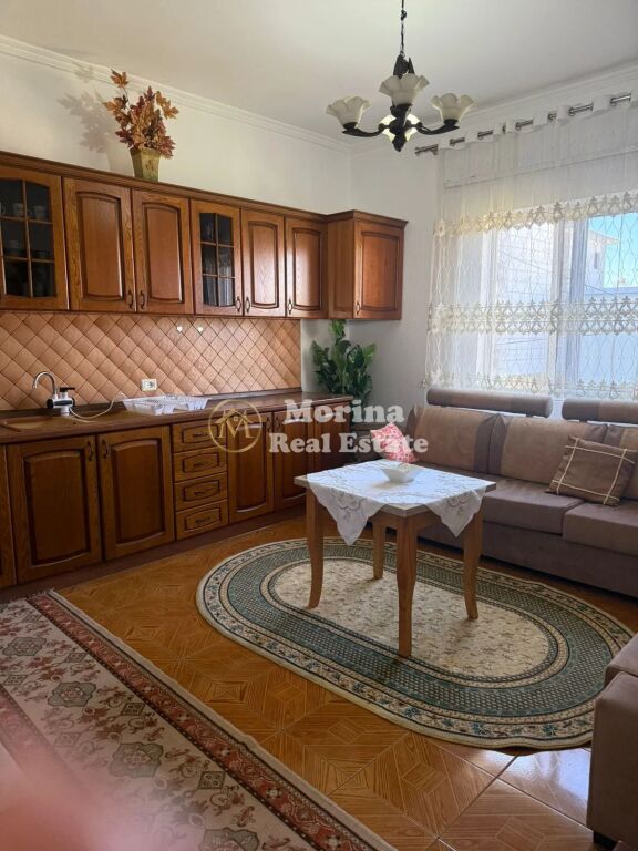 Rent | Private house 2 + 1 | Parku Ish Fusha Aviacionit | 500 €/month