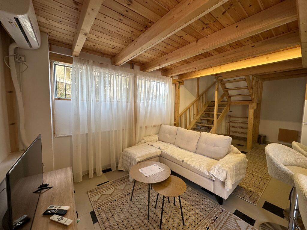 Duplex for rent Selvia