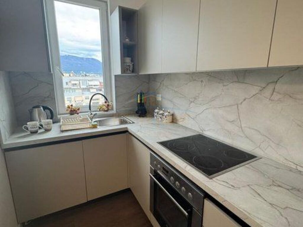 Qera, Apartament 2+1, Rruga Mine Peza, Tirane.