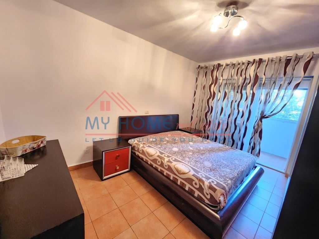 Apartament 2+1 me qera tek Pazari i Ri ne Tirane