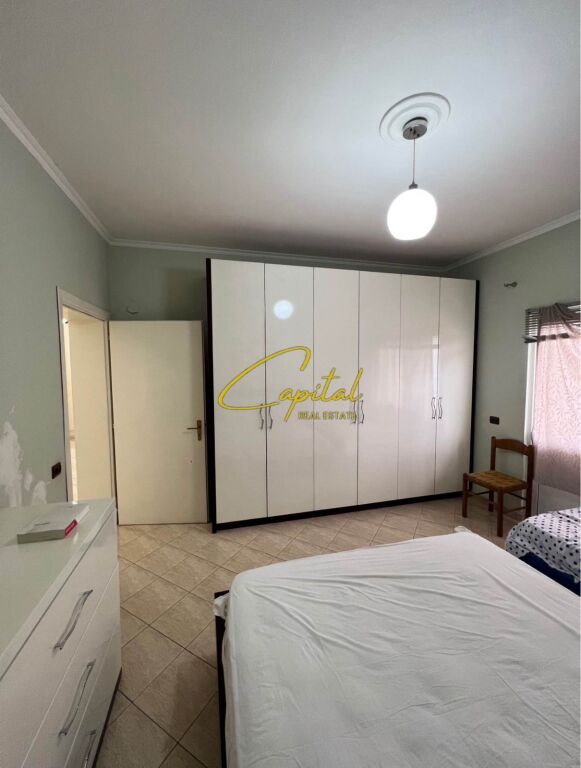 APARTAMENT ME QIRA 2+1 YZBERISHT 40.000 LEKE